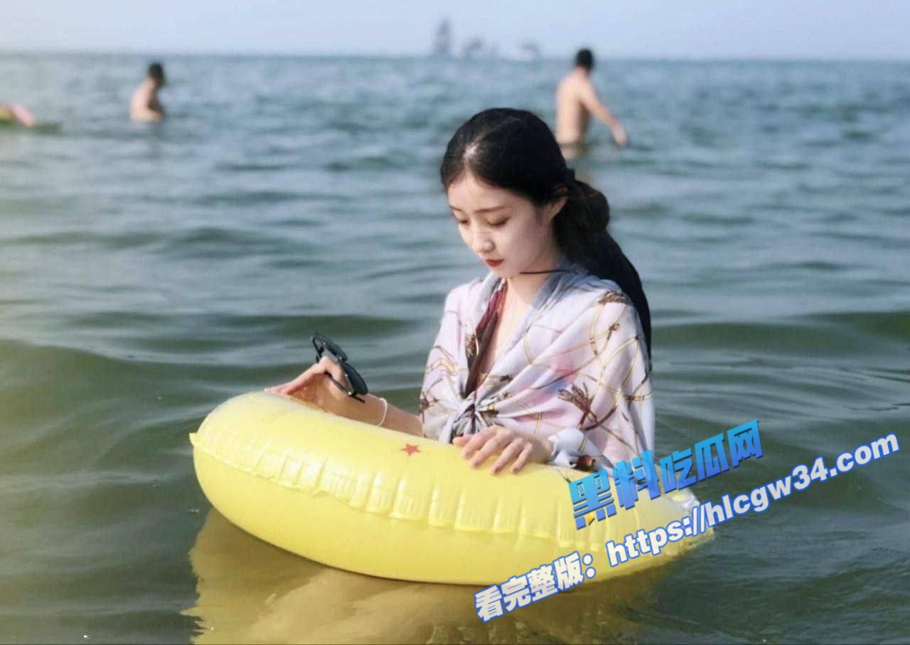 河南反差女神与富二代男友性爱视频生活照被曝光 黑白丝口交深喉 粉嫩小穴和高中生一样得劲！ 5