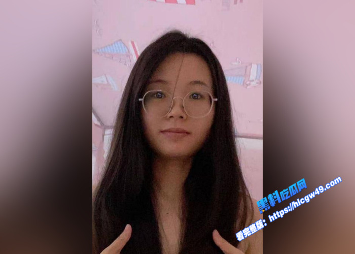清纯眼镜妹私下狂野 激情口交与猛烈抽插 果然带眼睛的都骚!16 清纯眼镜妹私下狂野 激情口交与猛烈抽插 果然带眼睛的都骚!16