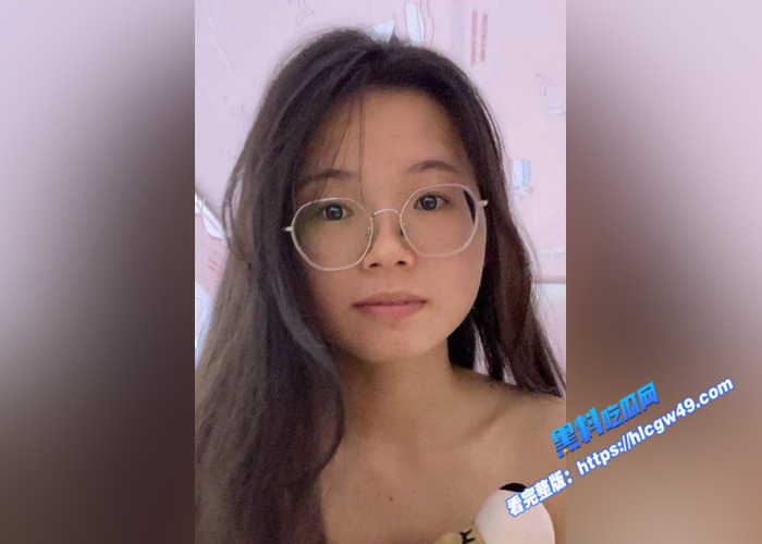 清纯眼镜妹私下狂野 激情口交与猛烈抽插 果然带眼睛的都骚!17 清纯眼镜妹私下狂野 激情口交与猛烈抽插 果然带眼睛的都骚!17
