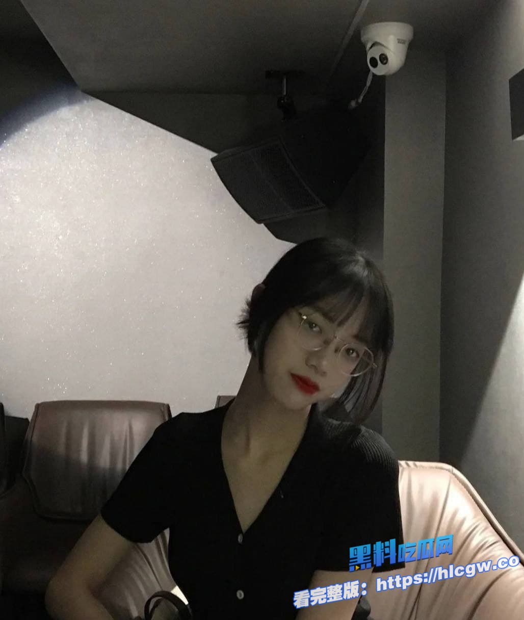 苏州眼镜女蔡慧怡