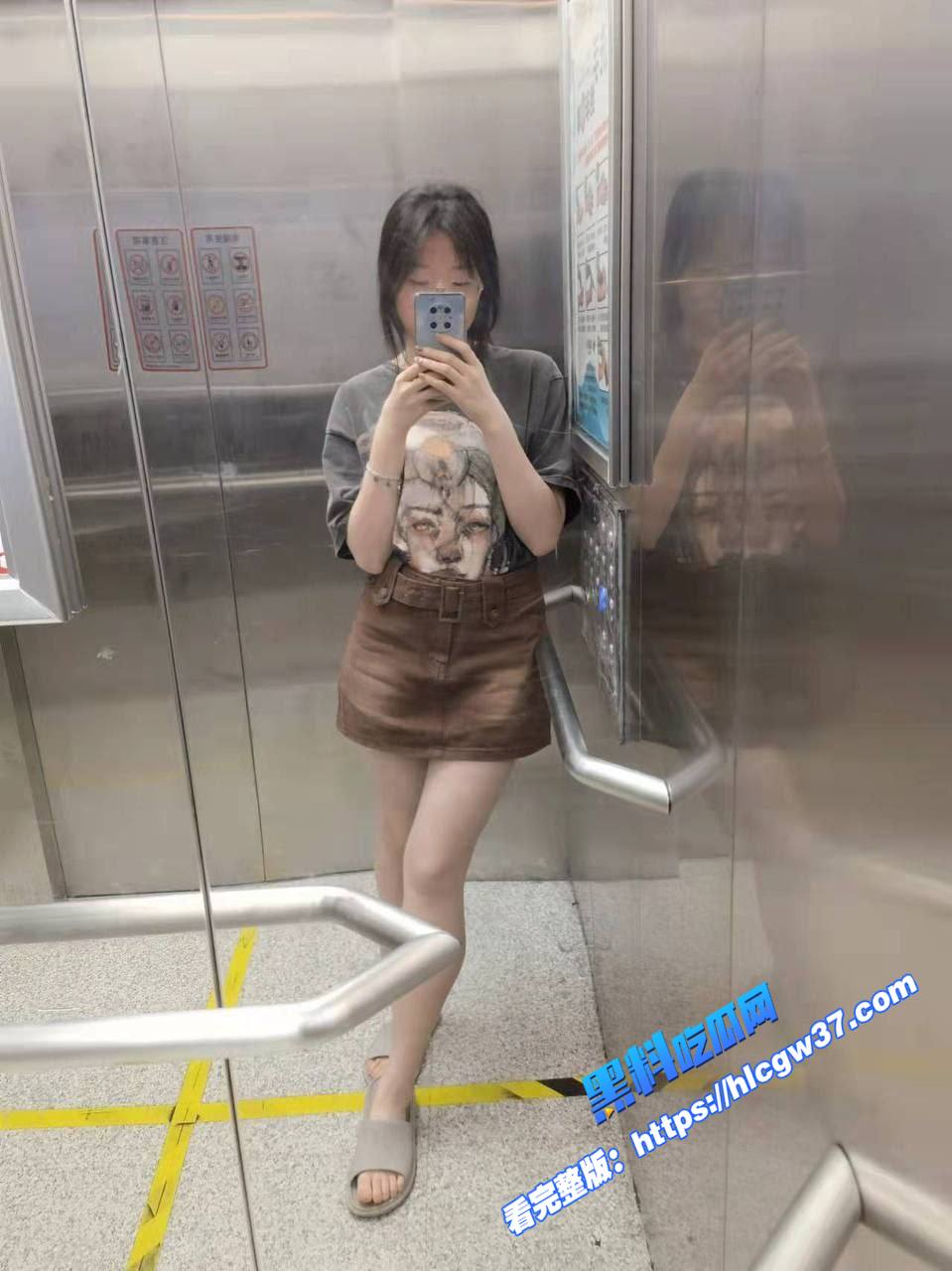 福州某大学反差大学生与男友做爱视频流出校园里清纯可爱床上秒变骚母狗淫荡的要命 图6 福州某大学反差大学生与男友做爱视频流出校园里清纯可爱床上秒变骚母狗淫荡的要命 图6