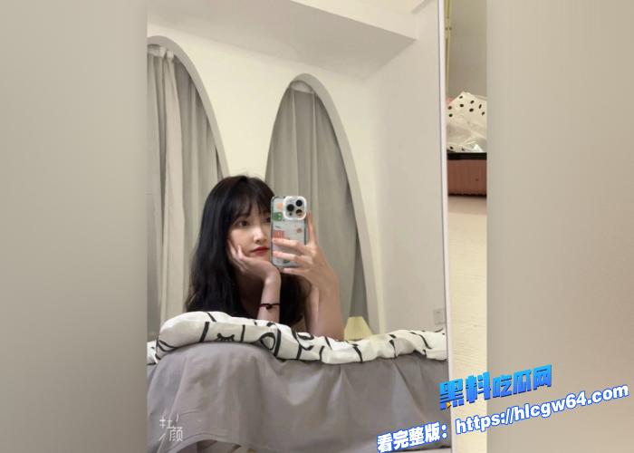 河南高中清纯学霸潘玲玲跟自己的富二代男友各种做爱视频还有生活照曝光全程露脸内射中出太爽了笑起来好甜美 10 河南高中清纯学霸潘玲玲跟自己的富二代男友各种做爱视频还有生活照曝光全程露脸内射中出太爽了笑起来好甜美 10