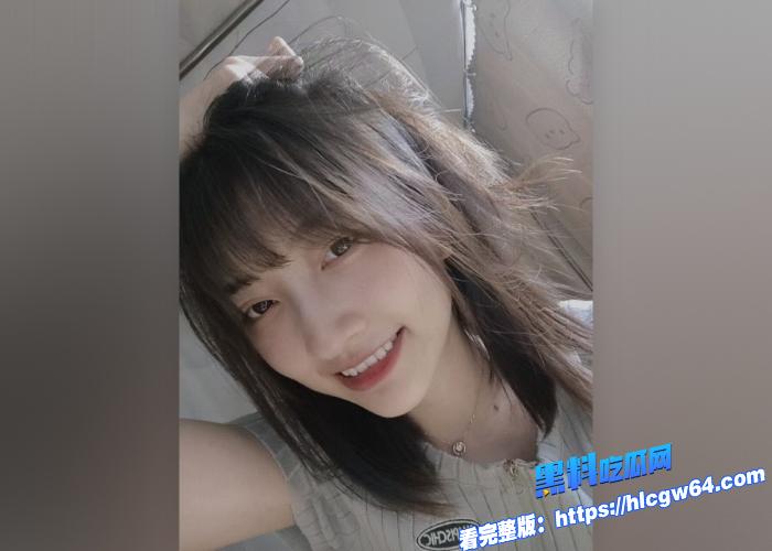 河南高中清纯学霸潘玲玲跟自己的富二代男友各种做爱视频还有生活照曝光全程露脸内射中出太爽了笑起来好甜美 12 河南高中清纯学霸潘玲玲跟自己的富二代男友各种做爱视频还有生活照曝光全程露脸内射中出太爽了笑起来好甜美 12