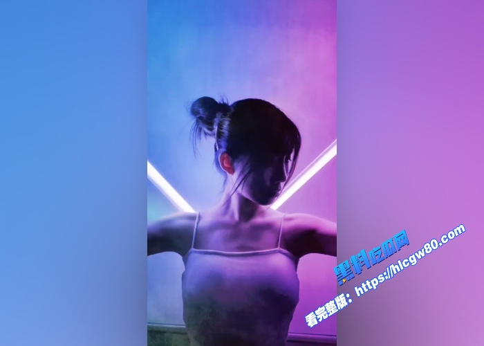 抖音TikTok变装风美女光剑变装合集版来咯大尺度喷血镜头看的喷血美乳各有特色感觉比抽屉变装好看 图10