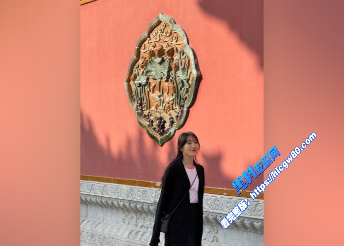 杭州某大学高颜值美女被富少调教视频泄漏甘愿当性奴带着狗链大屌爆操骚穴没想到私下这么反差母狗做派十足 图3