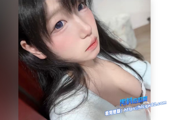 非常真实的巨乳反差学生妹王佳全套资源曝光流出顶级学生妹巨乳加肥美阴唇小穴非常真实的素人拍摄也不知道发给哪位渣男的 图20