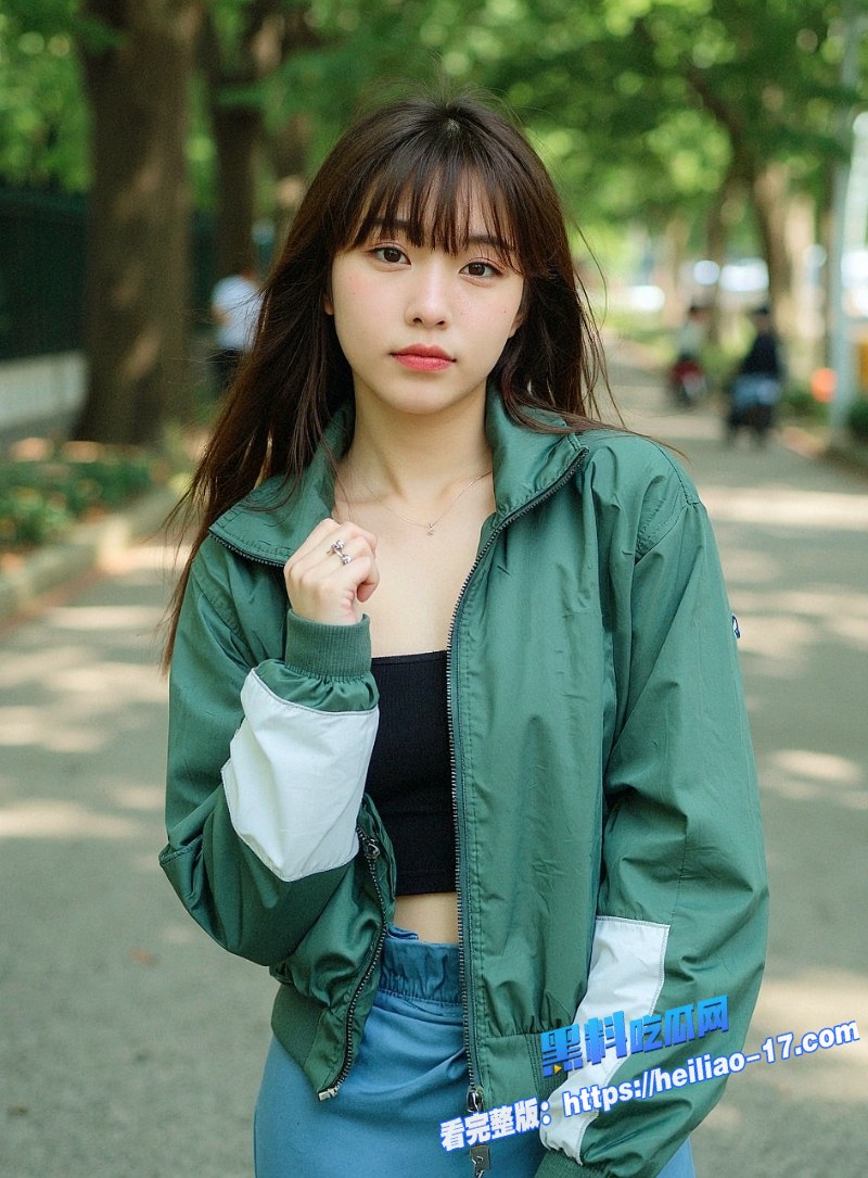 海角乱伦姐姐穿超骚情趣内衣主动上门勾引弟弟透明蕾丝裹巨乳翘臀2 海角乱伦姐姐穿超骚情趣内衣主动上门勾引弟弟透明蕾丝裹巨乳翘臀2