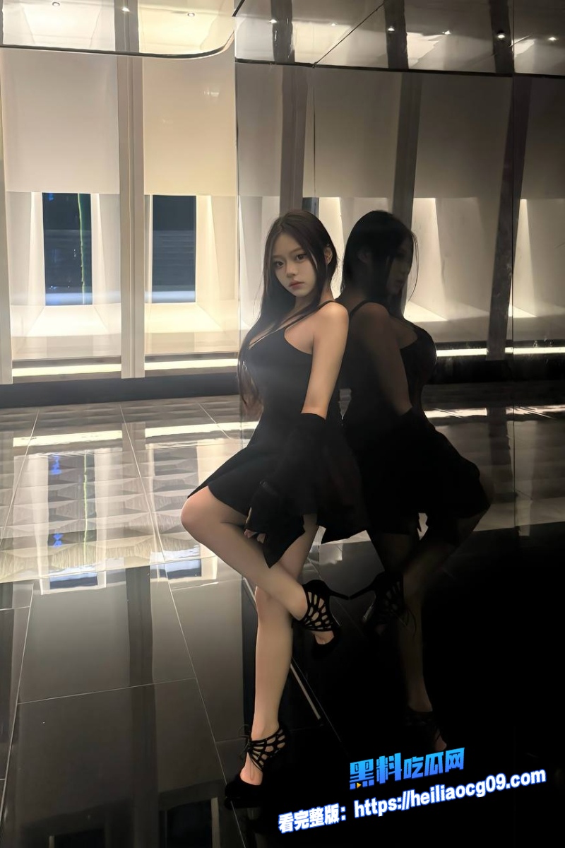 推特极品福利姬昭昭2