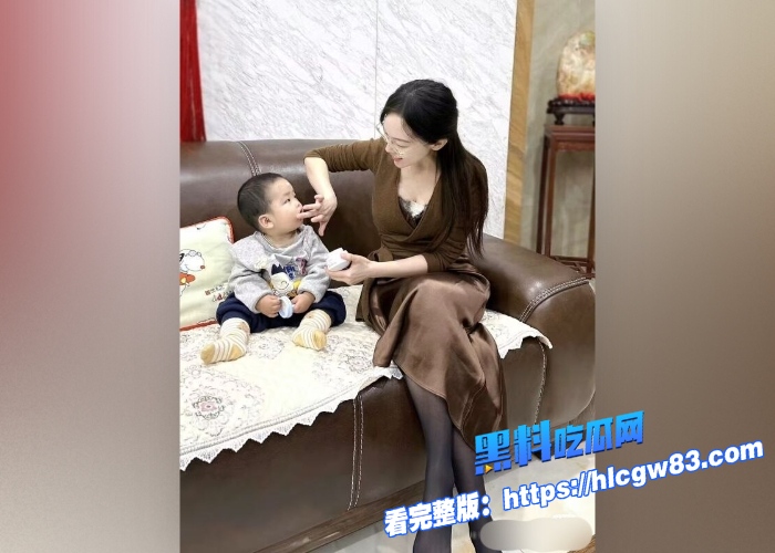 上海市第二中学化学老师张越被丈夫吴栋申实名举报与本校高一16岁学生常理存在不正当师生关系二人酒店约炮调情视频聊天记录全曝光图 1 上海市第二中学化学老师张越被丈夫吴栋申实名举报与本校高一16岁学生常理存在不正当师生关系二人酒店约炮调情视频聊天记录全曝光图 1