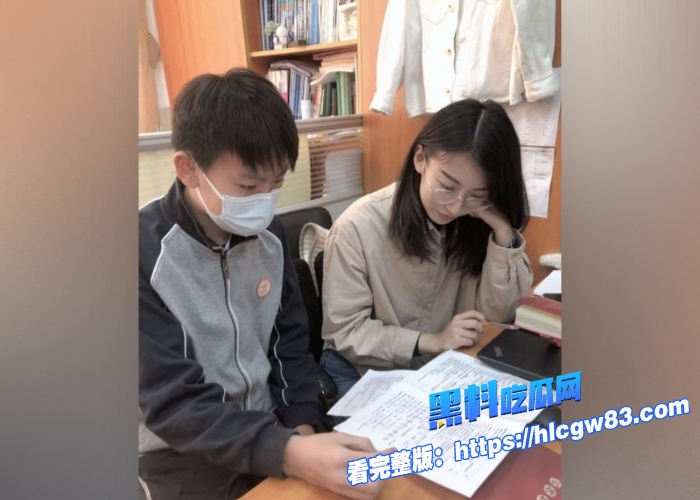 上海市第二中学化学老师张越被丈夫吴栋申实名举报与本校高一16岁学生常理存在不正当师生关系二人酒店约炮调情视频聊天记录全曝光图 12 上海市第二中学化学老师张越被丈夫吴栋申实名举报与本校高一16岁学生常理存在不正当师生关系二人酒店约炮调情视频聊天记录全曝光图 12