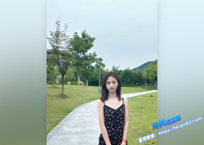 小红书高颜值旅游博主 背着富豪男友给驴友当飞机杯啪啪干逼，被发现了之后全网曝光这个母狗，让她直接身败名裂 5