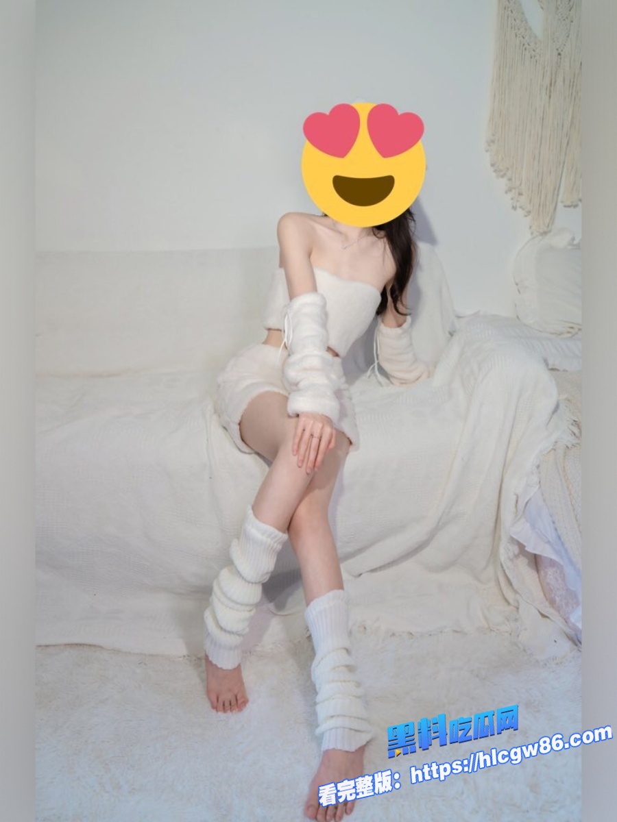 极品人气福利姬沐沐酱COS王者大乔黑白丝双丝诱惑砲机狂肏自慰高潮喷水 11