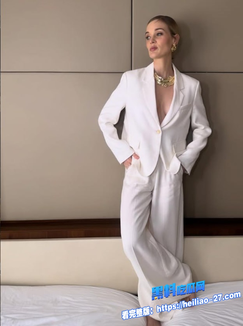 澳大利亚美女贝拉希思科特奇异天使惊艳场面曝光2