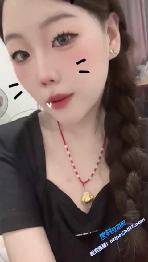 极品高颜值萝莉 露脸啪啪视频泄密 身穿JK制服漏奶自慰 手指抽插小嫩逼！2