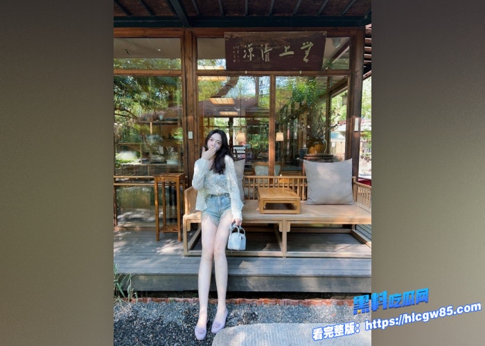 超极品乱伦接极品身材开裆黑丝小姨子回村里车上没有忍不住直接把她强上了 3