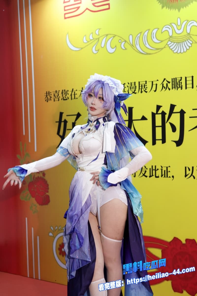 广州黑蜻蜓漫展二次元yasalcos鸣潮坎特蕾拉与粉丝合影全程露脸这颜值让人忍不住的想打一发16 广州黑蜻蜓漫展二次元yasalcos鸣潮坎特蕾拉与粉丝合影全程露脸这颜值让人忍不住的想打一发16