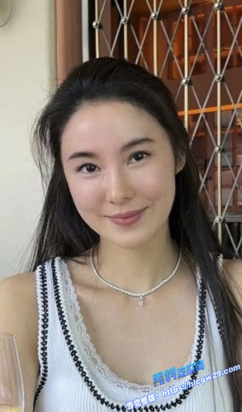 港大才女 Audrey Ning黄播 旧视频曝光 火辣身材大胆互动 私下真面目惊呆众人！5