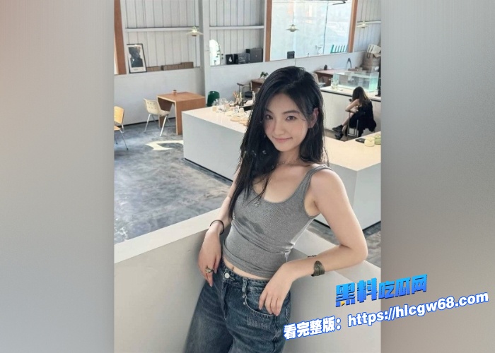 青春洋溢的纯情高中酷似章若楠的甜妹因为零花钱不够竟然投入金主的怀抱被金主用针头横叉小粉乳头调教一点不懂怜香惜玉 5
