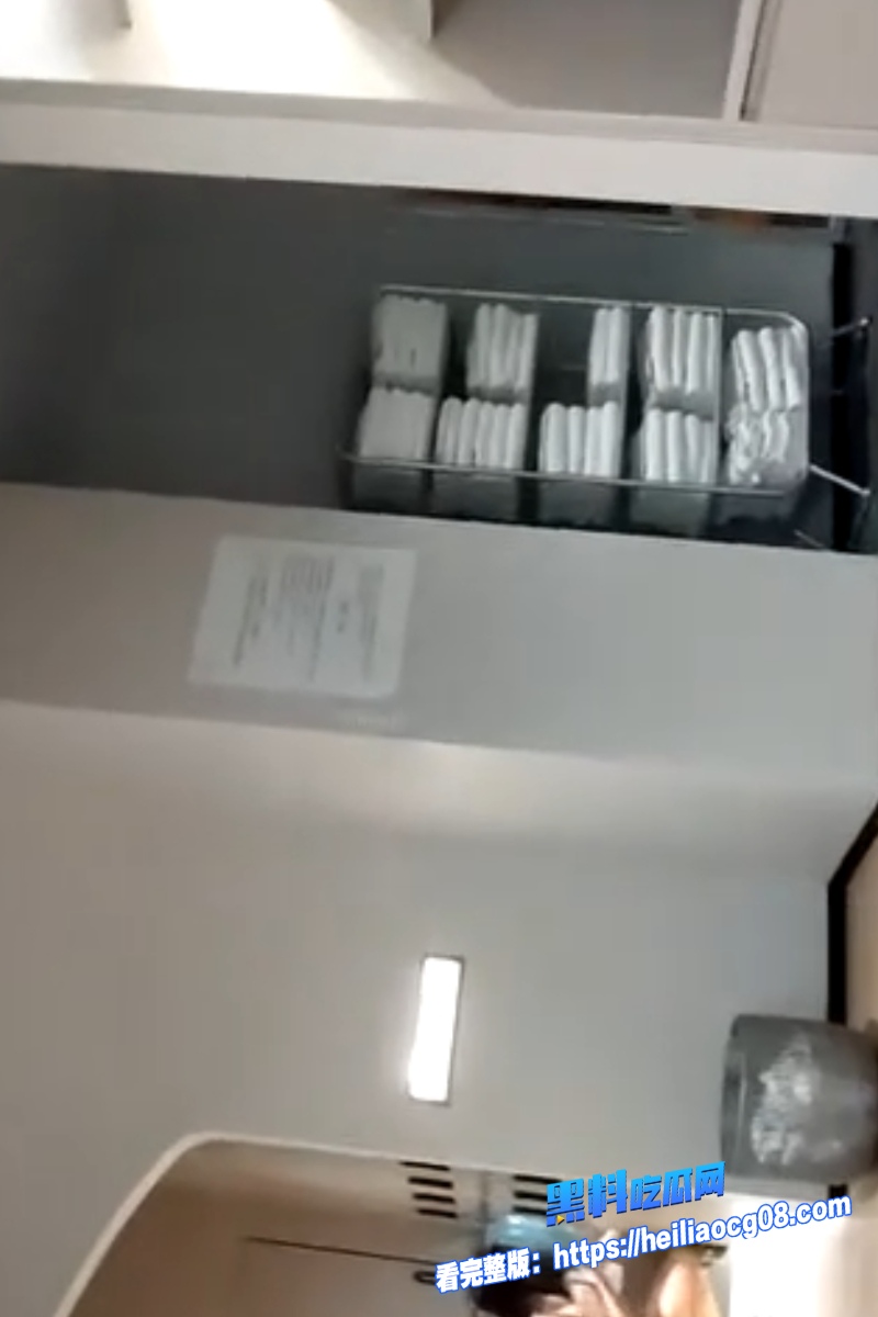 会所偷拍系列4 会所偷拍系列4
