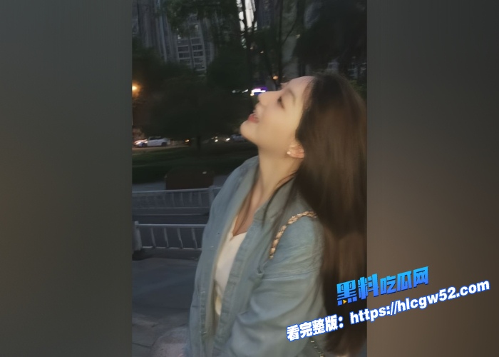 某高校高颜值舞蹈生完美露脸大量生活照深喉肉棒吮吸龟头美臀美穴被大屌后入狂草十分带劲 图2WH700x500px 某高校高颜值舞蹈生完美露脸大量生活照深喉肉棒吮吸龟头美臀美穴被大屌后入狂草十分带劲 图2WH700x500px
