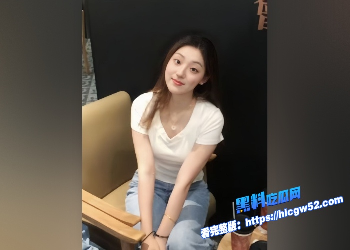 某高校高颜值舞蹈生完美露脸大量生活照深喉肉棒吮吸龟头美臀美穴被大屌后入狂草十分带劲 图11WH700x500px 某高校高颜值舞蹈生完美露脸大量生活照深喉肉棒吮吸龟头美臀美穴被大屌后入狂草十分带劲 图11WH700x500px