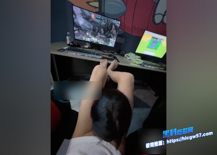 海角乱伦会喷水的亲姐姐第9期上边玩游戏姐姐下边给我口抱到桌子上强制潮喷内射发火了 图4
