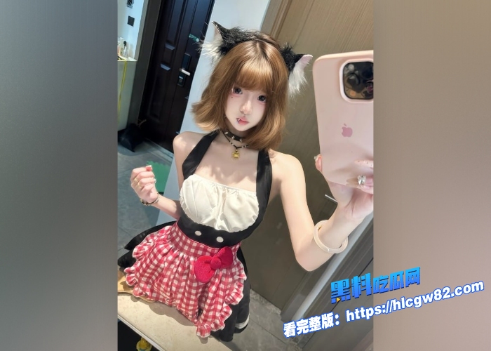 黑料吃瓜网独家爆料 抖音反差婊网红 困熊2.0 与榜一大哥酒店视频来袭 一边关闭评论区报案一边口含大屌被爆操骚穴真是又当又立12