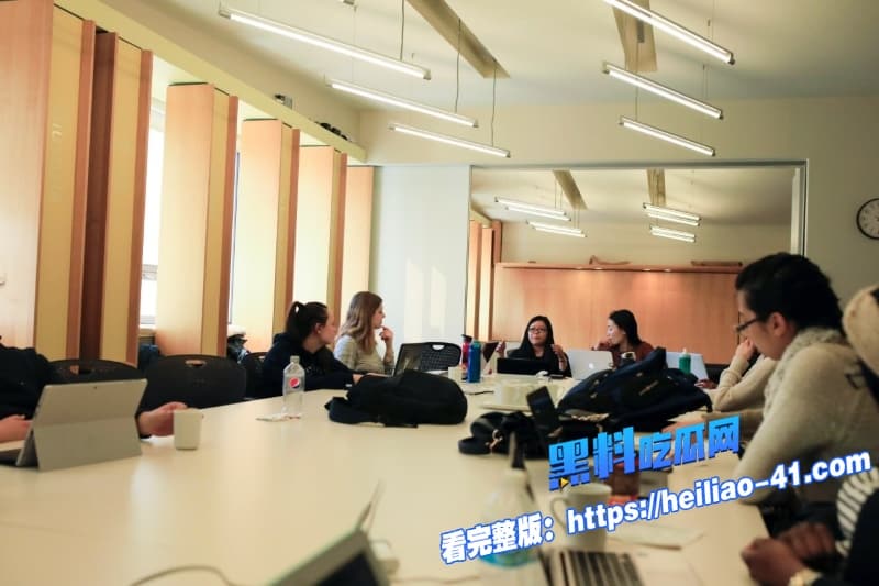 多伦多顶级跨国会计律所美女惨遭上司潜规则性爱视频流出白虎嫩穴被操的骚穴外翻19