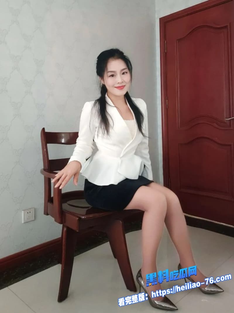 海角家庭乱伦趁老婆不在家与小姨子疯狂偷情巨屌疯狂抽插整个过程既刺激又诱惑6