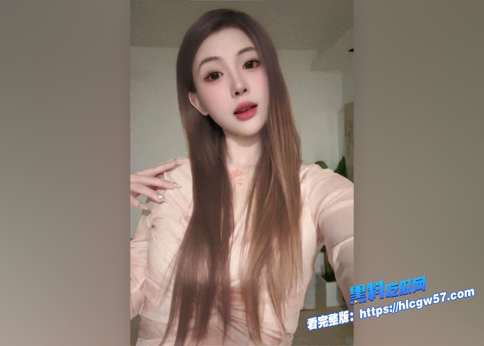 按摩小子上门服务第11期偷拍D奶富二代美女做全身精油spa挺拔双乳手感很棒骚穴肥美任由玩弄到高潮叫床声很是诱惑 图2