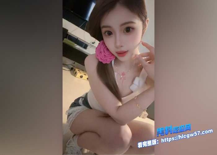 按摩小子上门服务第11期偷拍D奶富二代美女做全身精油spa挺拔双乳手感很棒骚穴肥美任由玩弄到高潮叫床声很是诱惑 图3