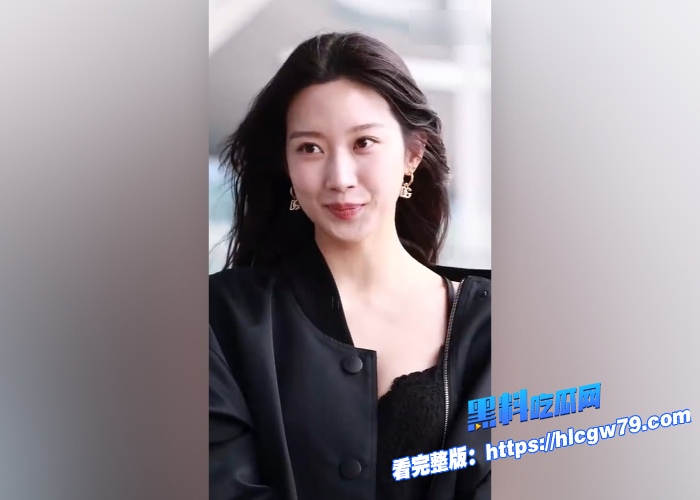 韩国魅魔女星文佳煐内衣擦边穿搭冲上微博热搜各种蕾丝吊带丝袜上活动真是超大尺度羡慕韩国财阀第n天 图10
