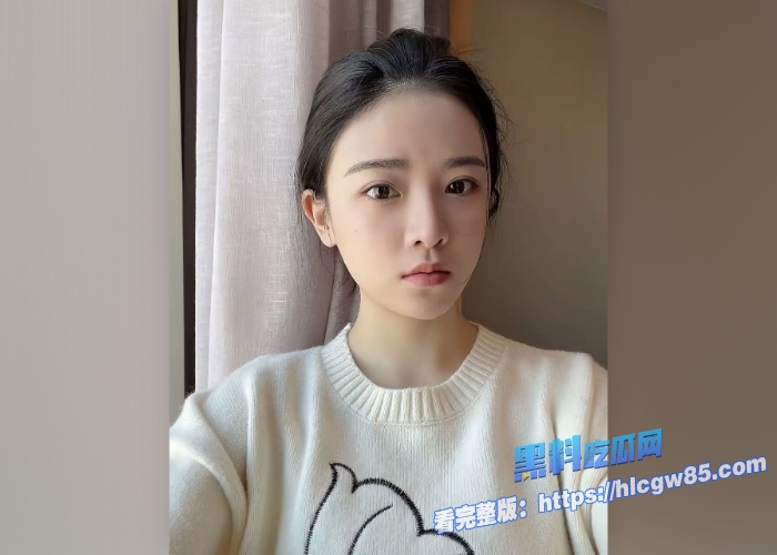 偷拍极品女友坏心男友多姿势啪啪全过程 (5).jpg