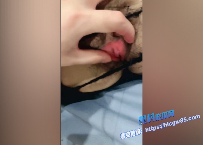 极品嫩妹是雪儿吖与男友直播大秀流出 6