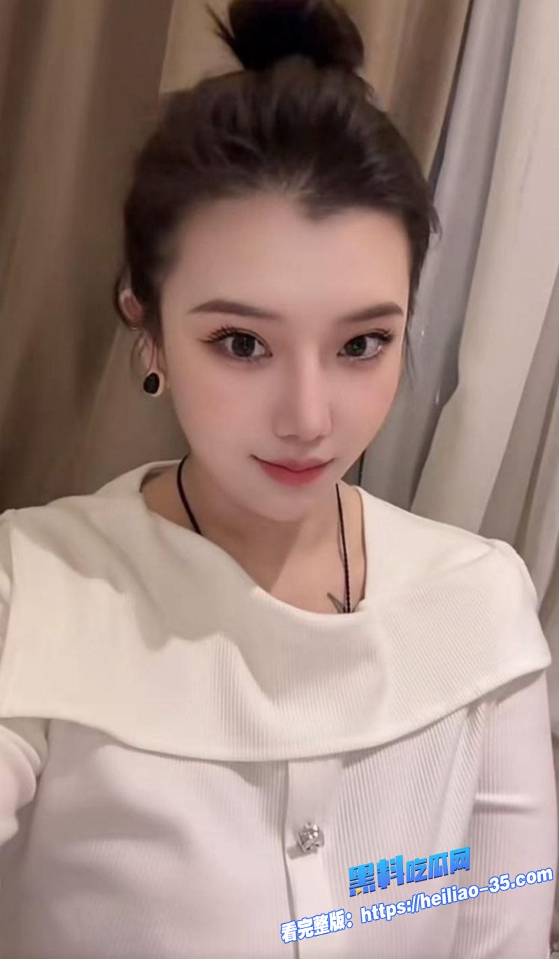 国产AV女优许诺成功上岸嫁为人妻轰动全网产子后身材依旧火辣4