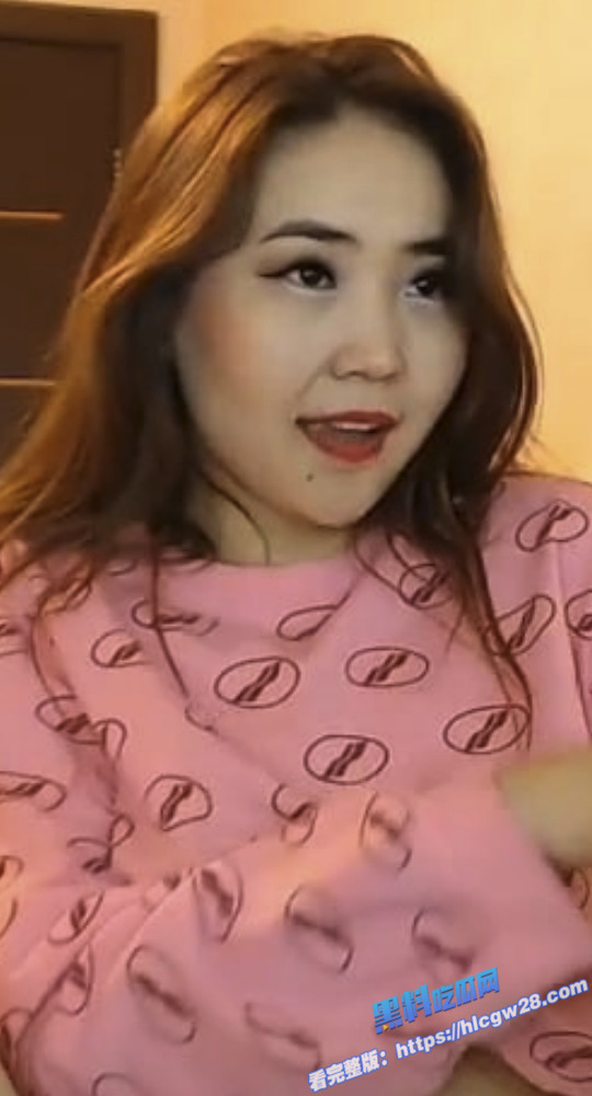 高颜值极品亚裔妹子 bora 身材乳量爆棚 穿性感棉袜情趣内衣自慰！4