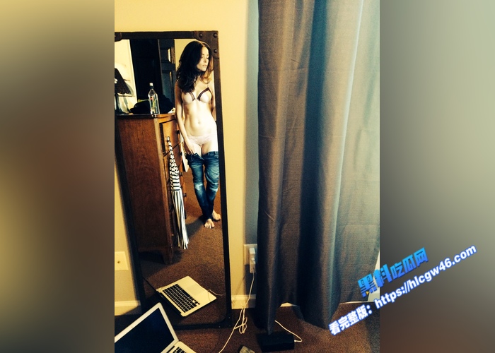 美国好莱坞女星 阿比盖尔·斯宾塞 大尺度视频曝光 自摸粉嫩蜜穴 骚气十足9 美国好莱坞女星 阿比盖尔·斯宾塞 大尺度视频曝光 自摸粉嫩蜜穴 骚气十足9