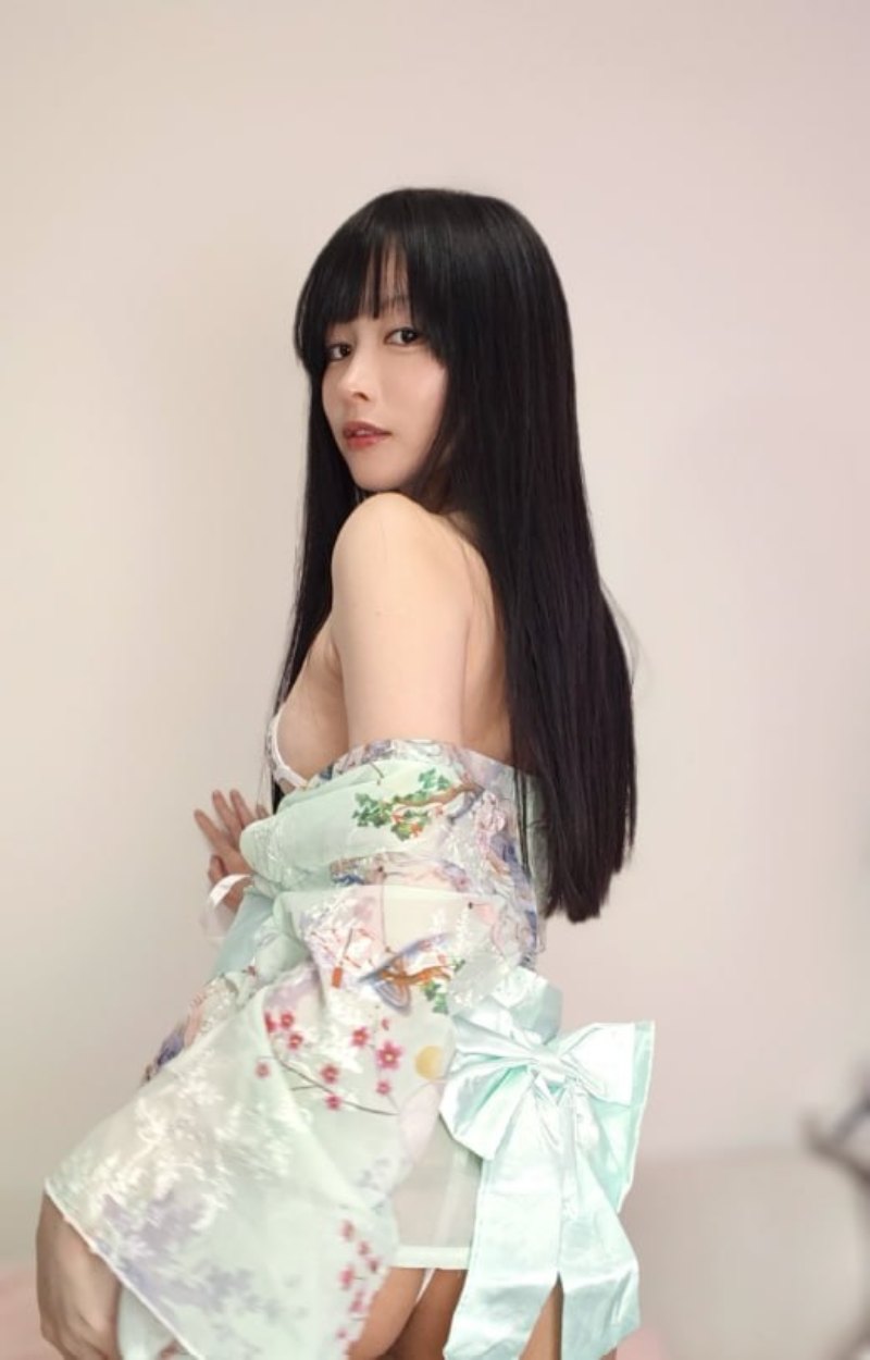 onlyfans超人气女神 yuahentai cos原神刻晴 5