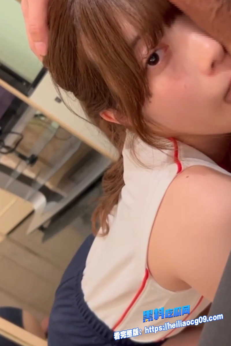 高颜值反差大学生8