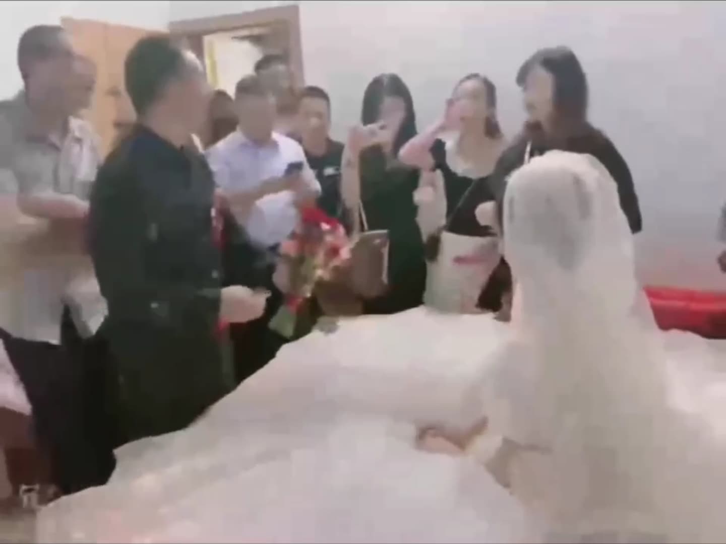 张家界新娘吴敏新婚前夜的偷情9 张家界新娘吴敏新婚前夜的偷情9