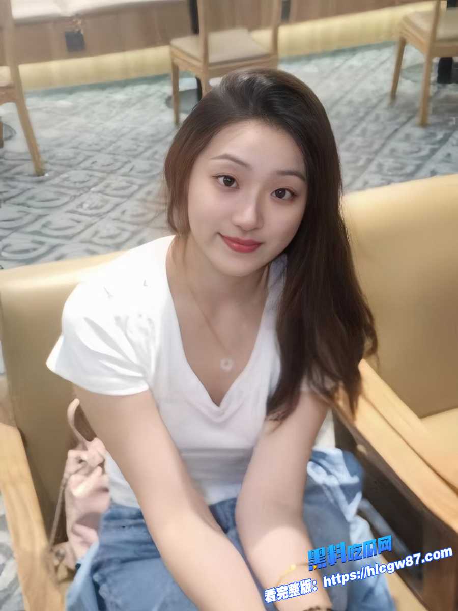 清纯漂亮女大学生 为了钱不惜被调教 金主性爱视频流出 口交无套爆插嫩穴视频 妥妥的小母狗! 4 清纯漂亮女大学生 为了钱不惜被调教 金主性爱视频流出 口交无套爆插嫩穴视频 妥妥的小母狗! 4
