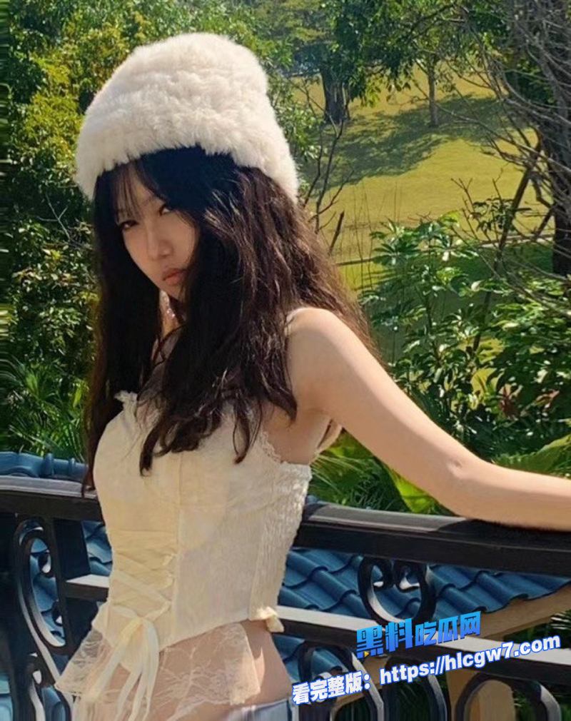 瓜友投稿校园反差甜妹何梦诗与男友性爱视频曝光4