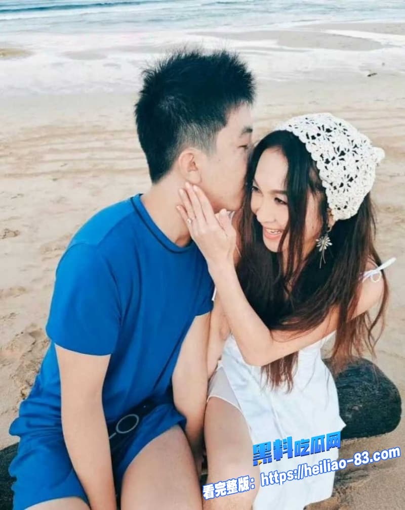 香港知名艺人温碧霞59岁生日遭16岁养子当众强吻脸颊老公黑脸揪衣领拉开太尴尬4