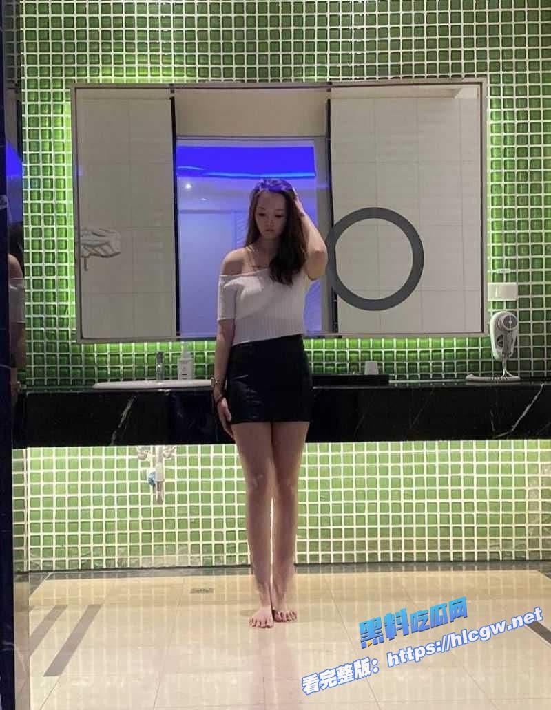 海南陵水县委副书记肖峰1
