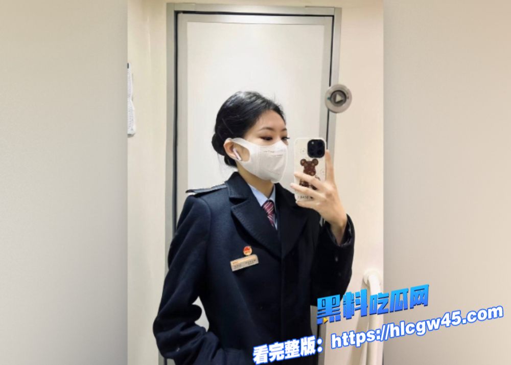 上海反差乘务员盈盈完整版视频合集流出绝世骚货被肉棒后入爆冲 1