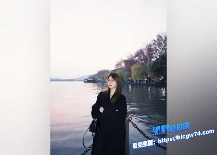 浙江00后清纯学生妹李丹夺魄翘臀被男友猛操不雅视频被渣男分手后曝光一颗好白菜遇人不淑啊 图1