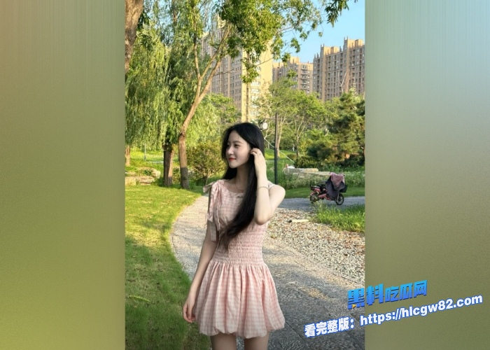 顶级推特约炮大神热带鱼视频合集版第二期就喜欢看表里不一的清纯嫩妹被约炮大神按头爆操的感觉 图2