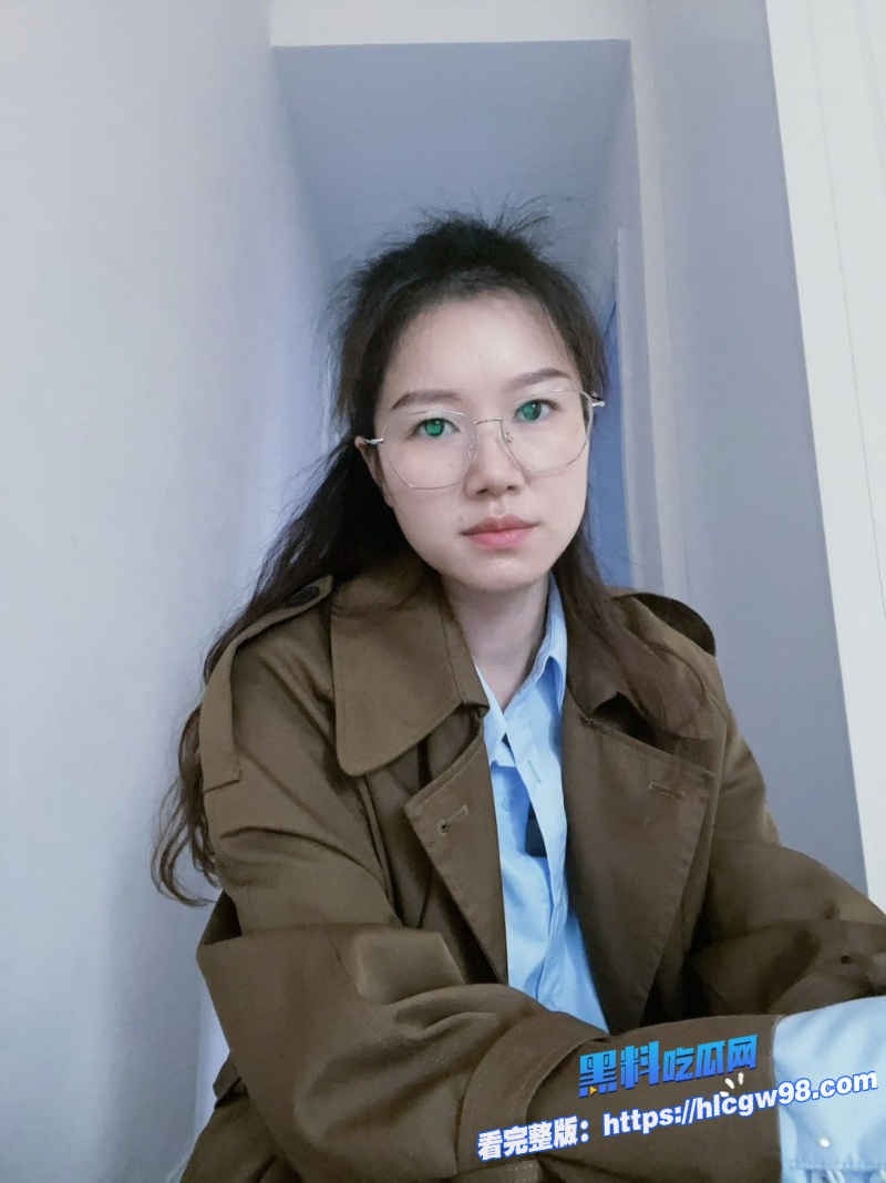 重庆丰都医院临聘人员王丽与老公常年异地性欲旺盛的她多次约炮 3 重庆丰都医院临聘人员王丽与老公常年异地性欲旺盛的她多次约炮 3