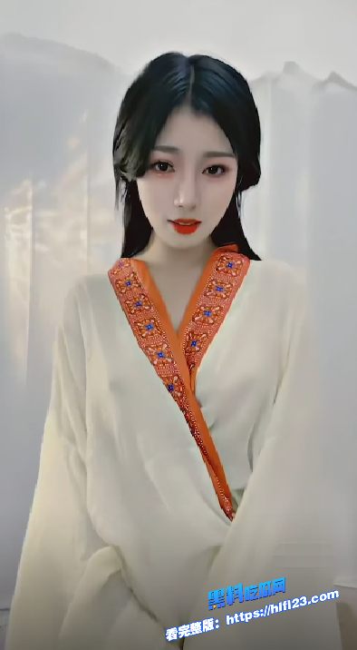 艺校舞蹈系校花 杨晓华 古风骚舞系列合集 大奶肥臀搔首弄姿 抖音风裸舞 反差感爆棚！图1