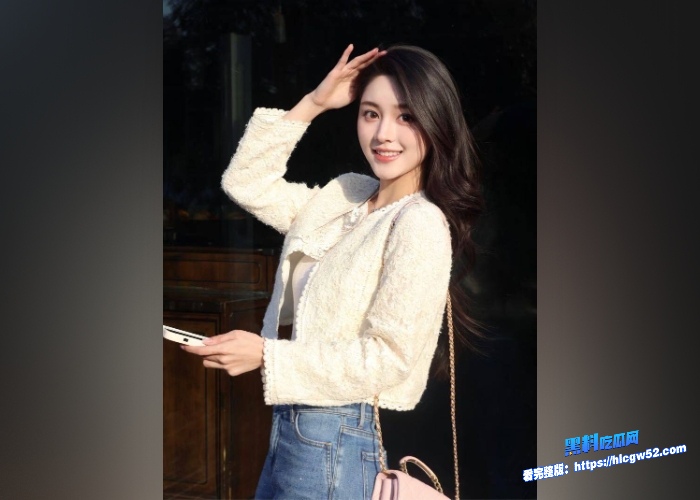 上海私企女高管，独守空房难耐勾搭公司实习生做爱上海私企女高管，独守空房难耐勾搭公司实习生做爱，被完整偷拍视频流出上海私企女高管，独守空房难耐勾搭公司实习生做爱，被完整偷拍视频流出，人前上司，人后母狗强烈反差图2.jpg